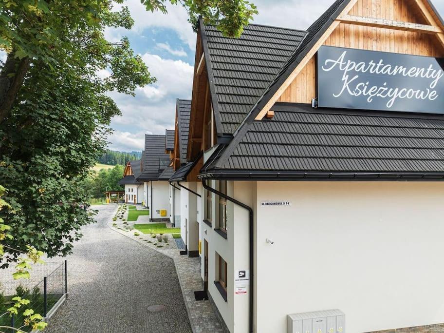 Apartamento Two Bedroom With Terrace- Tatra View - Ksiezycowe - 24e-1