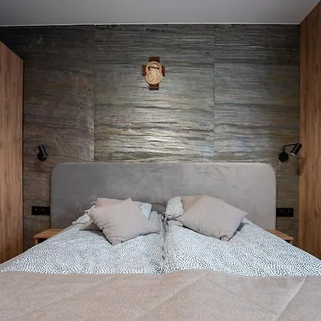 Two Bedroom Apartment With Terrace- Tatra View - Ksiezycowe Apartamenty Spa - 24E-1 Zakopane Zewnętrze zdjęcie