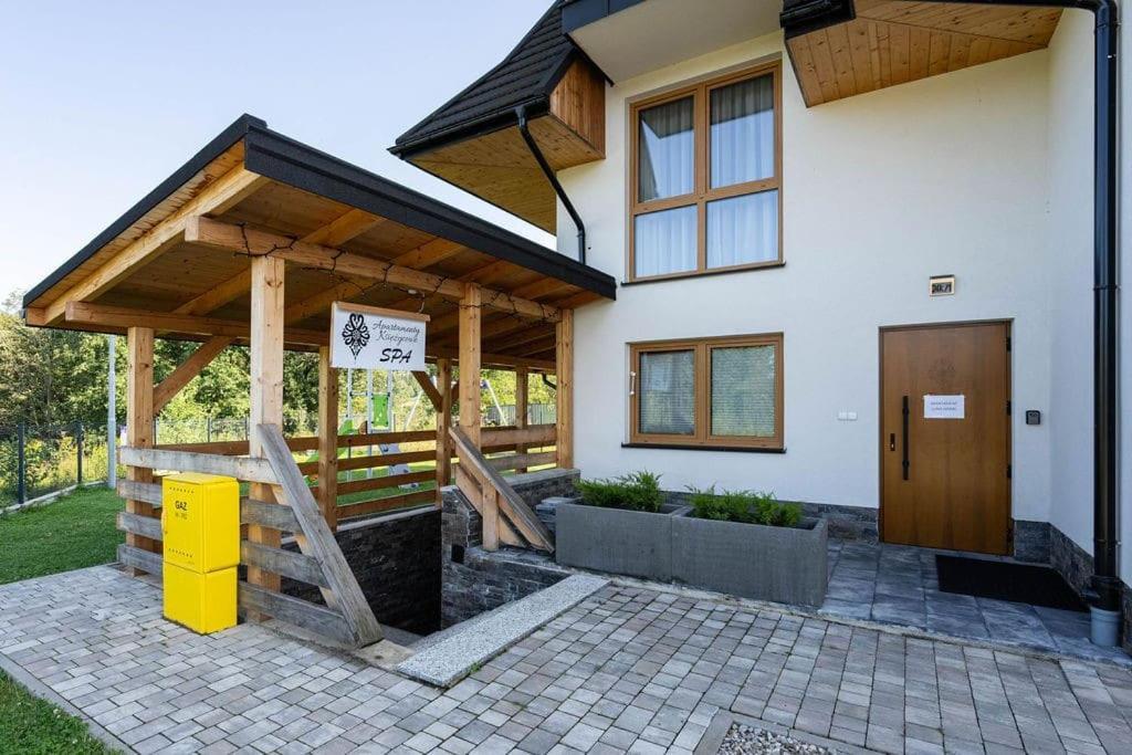 Two Bedroom With Terrace- Tatra View - Ksiezycowe - 24e-1 Zakopane